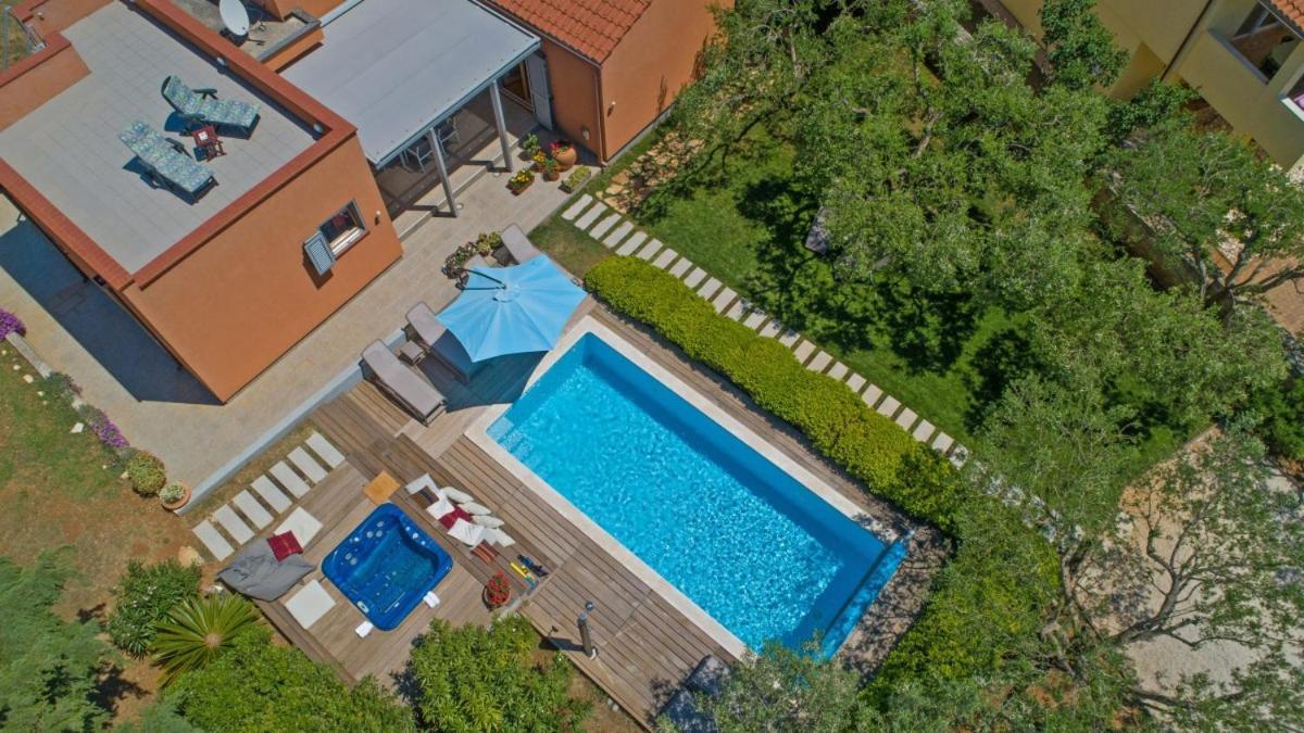 Villa Emili In Medulin - Haus Fuer 4-5 Personen Eksteriør bilde