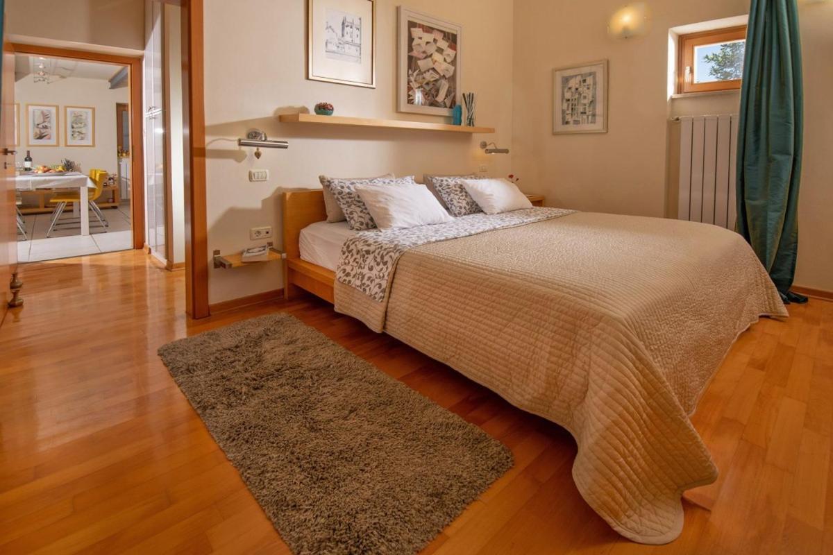 Villa Emili In Medulin - Haus Fuer 4-5 Personen Eksteriør bilde