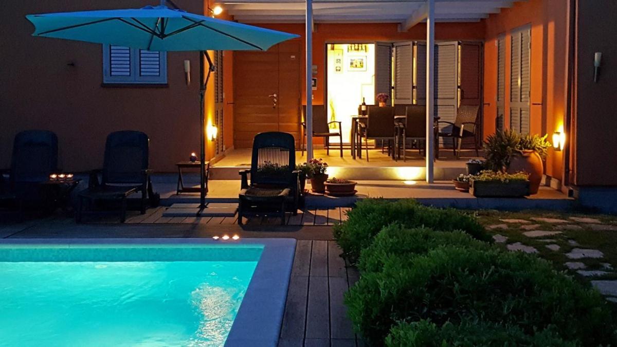 Villa Emili In Medulin - Haus Fuer 4-5 Personen Eksteriør bilde