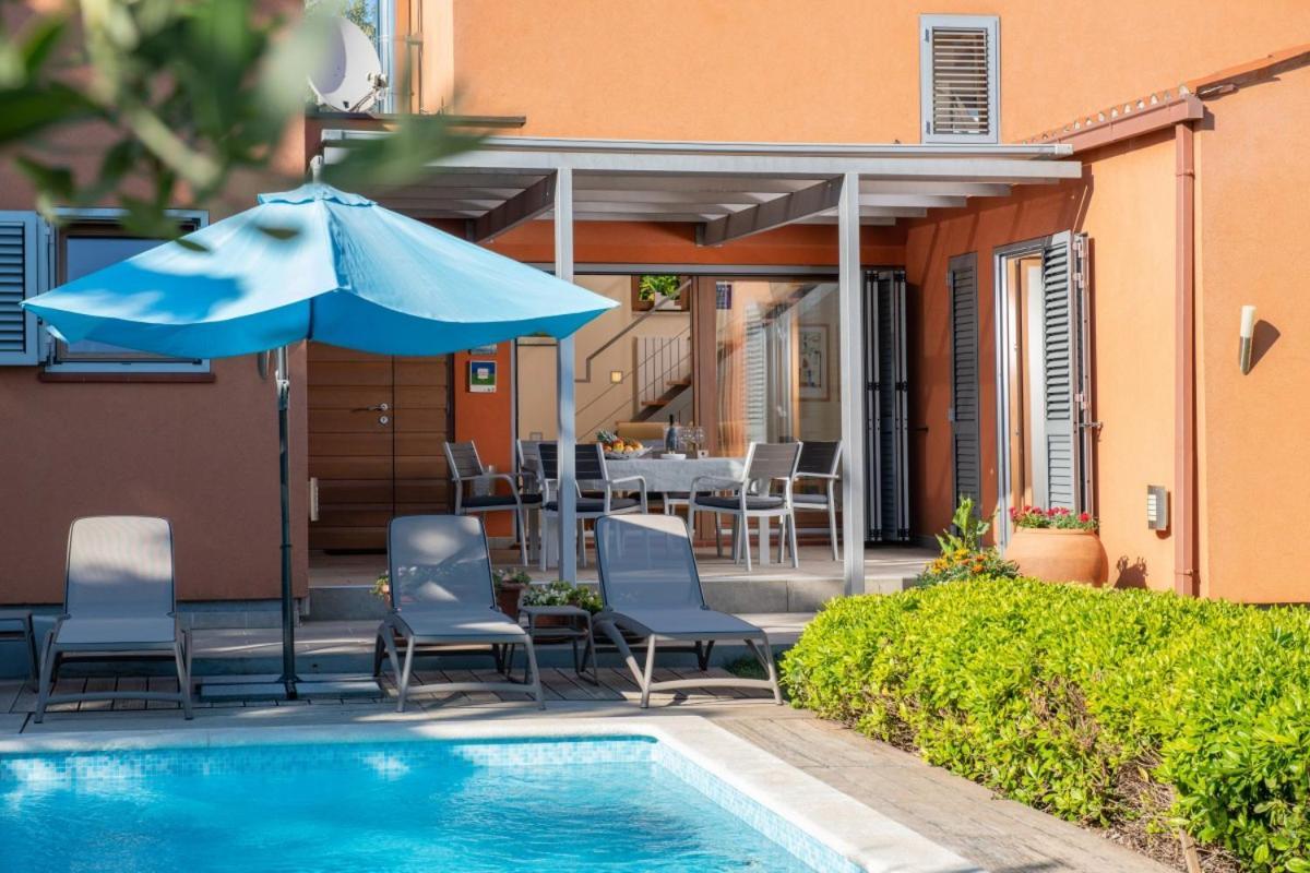 Villa Emili In Medulin - Haus Fuer 4-5 Personen Eksteriør bilde